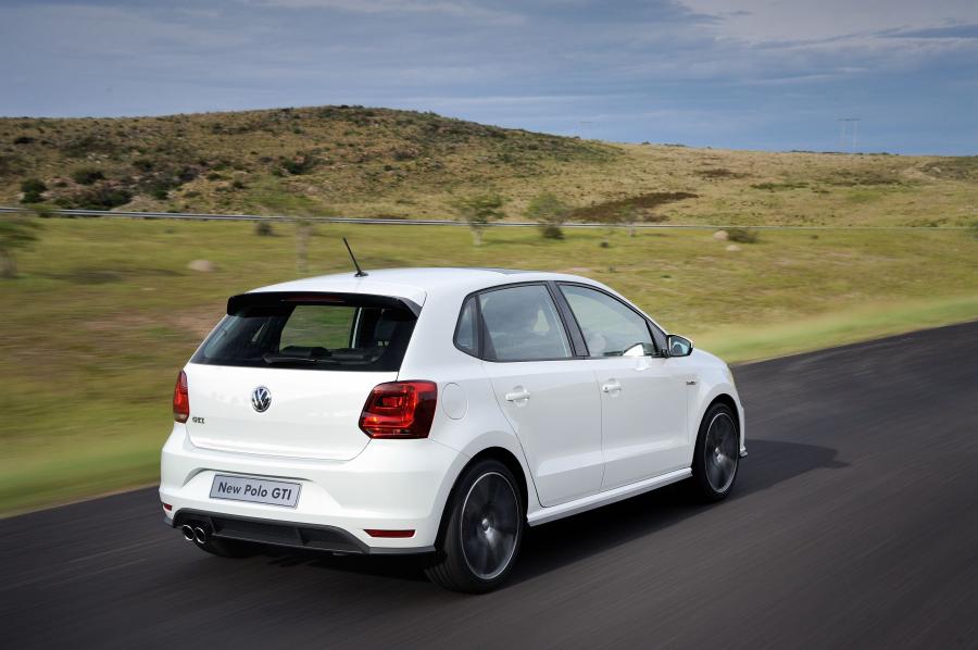  Volkswagen Polo GTi 2015 года  (ZA) (фото 18 из 22)